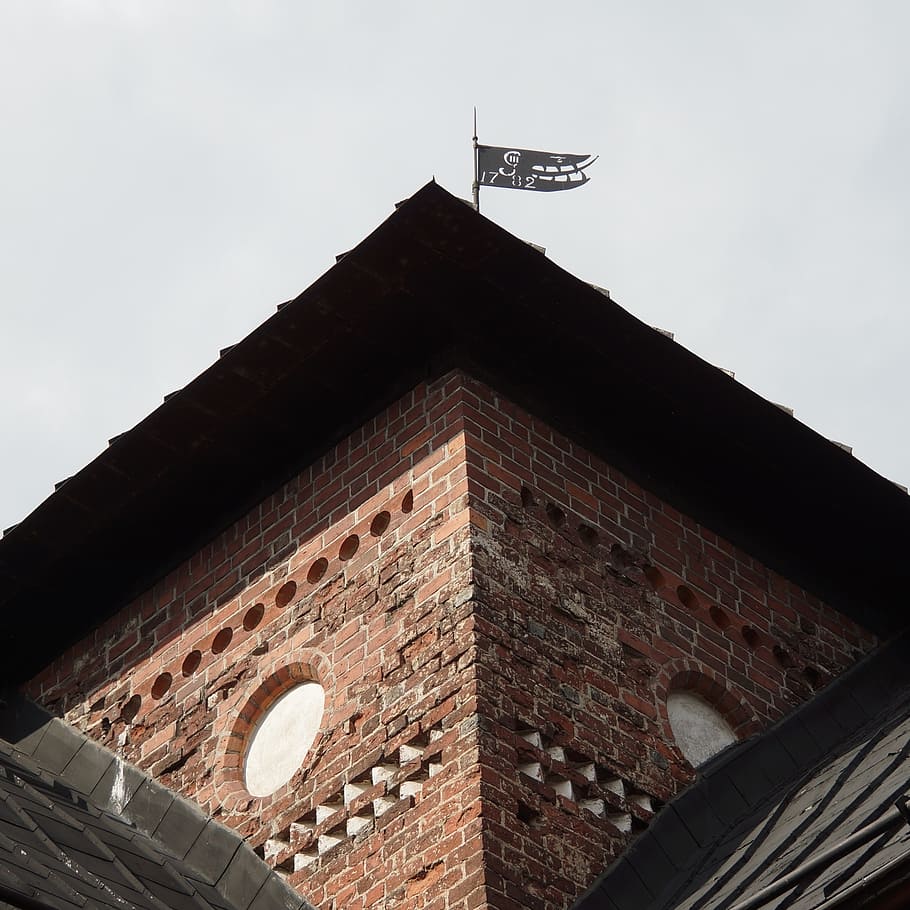 finnish, castle, häme castle, tower, architecture, brick, pennant, HD wallpaper