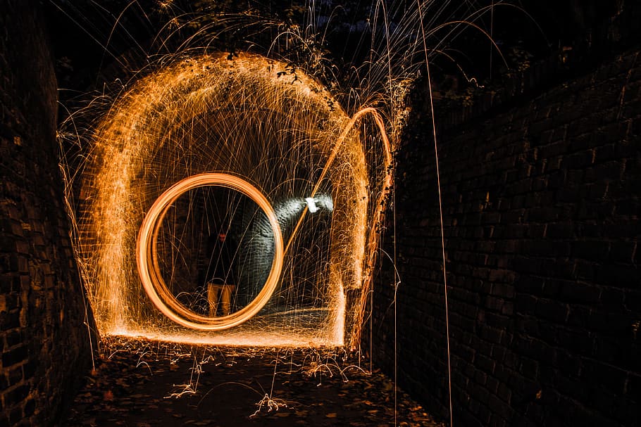 wires, on, cleaning, floor, fire, spark, element, outdoor, night HD wallpaper