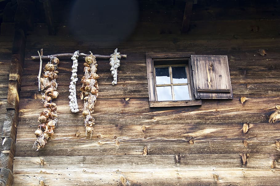 Garlic, Old, Village, Rustic, Wooden, natural, old house, outdoor HD wallpaper