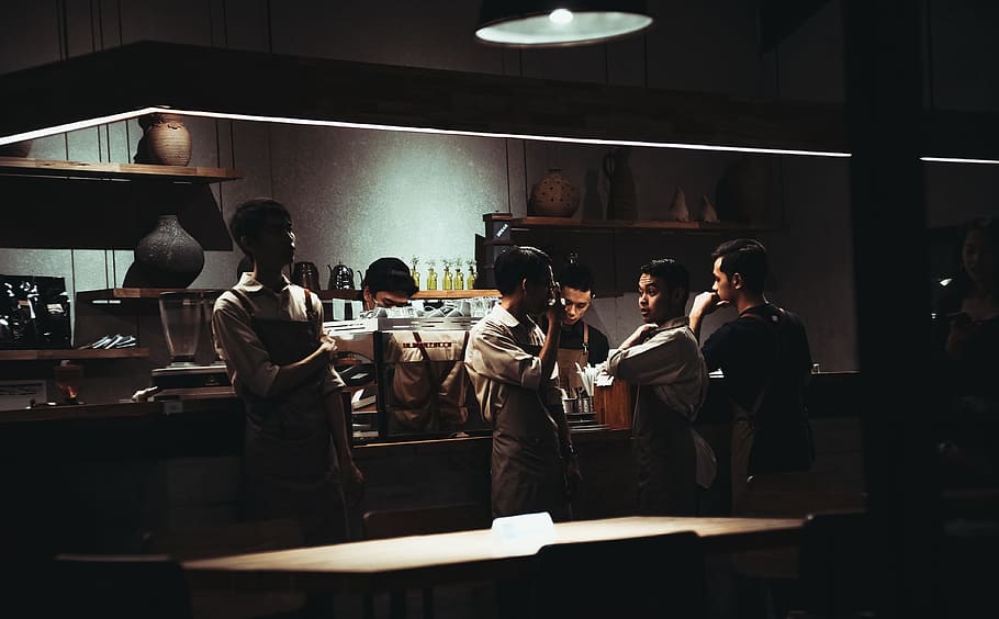 people inside restaurant, man wearing brown apron in restaurant HD wallpaper