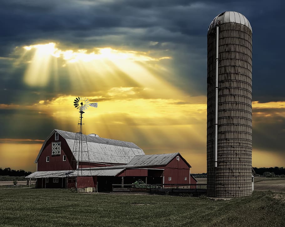 brown house and barn near silo during golden hour, quilt, storm HD wallpaper