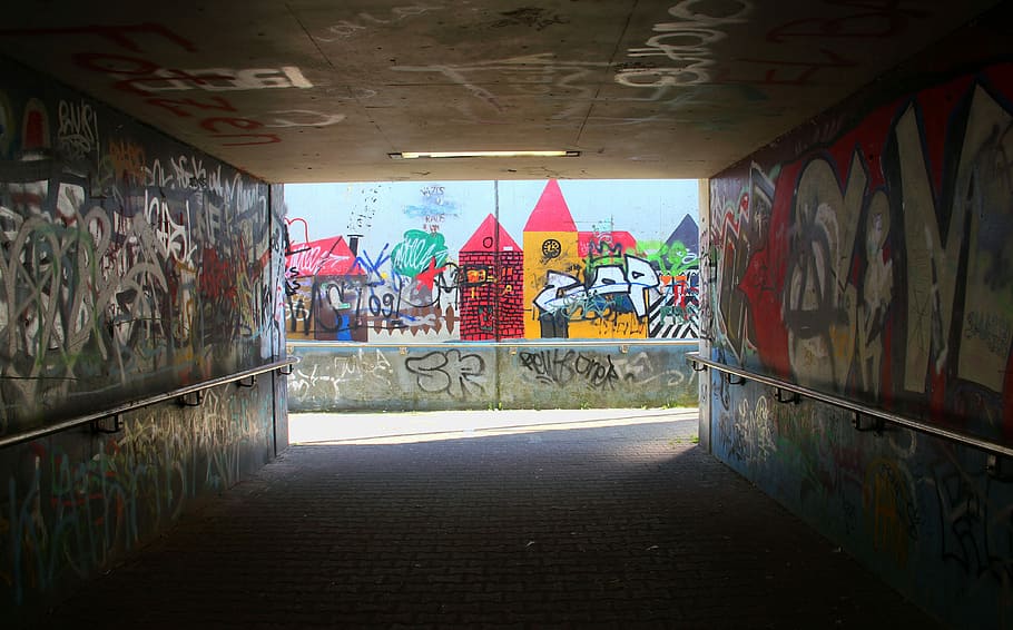 Graffiti, Underpass, Shadow, indoors, built structure, multi colored HD wallpaper