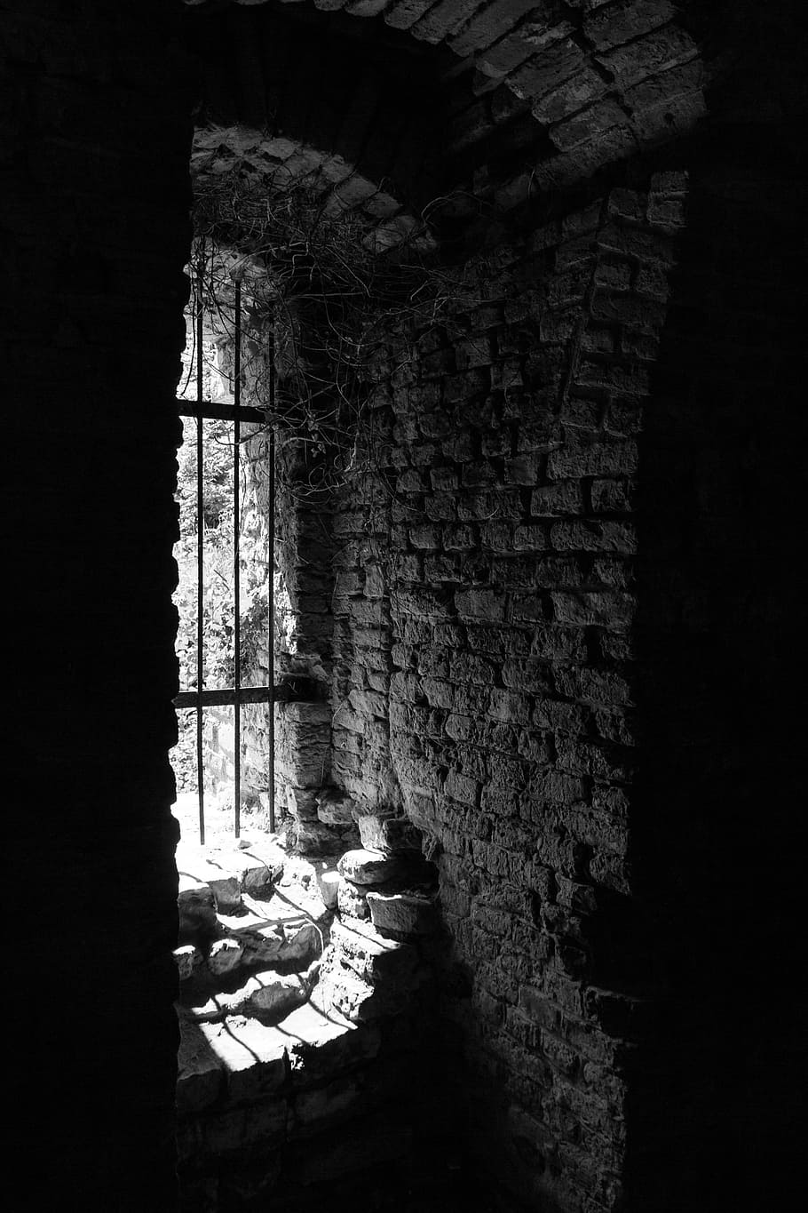gray concrete wall near door grayscale photo, light, window HD wallpaper