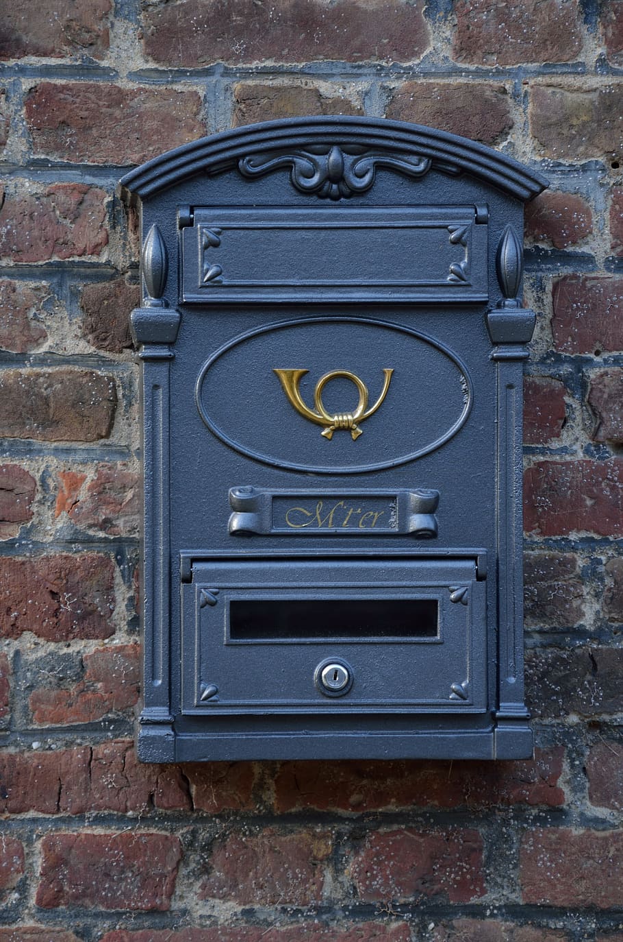blue metal mailbox mounted on concrete brick wall, post, post horn HD wallpaper