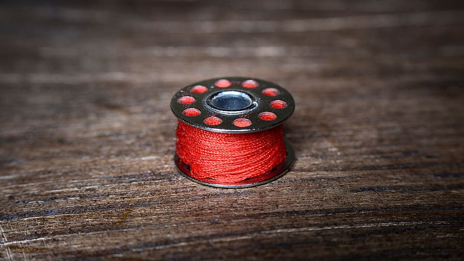 thread, spool, sewing, red, textiles, tailor, old, retro, wood - material HD wallpaper