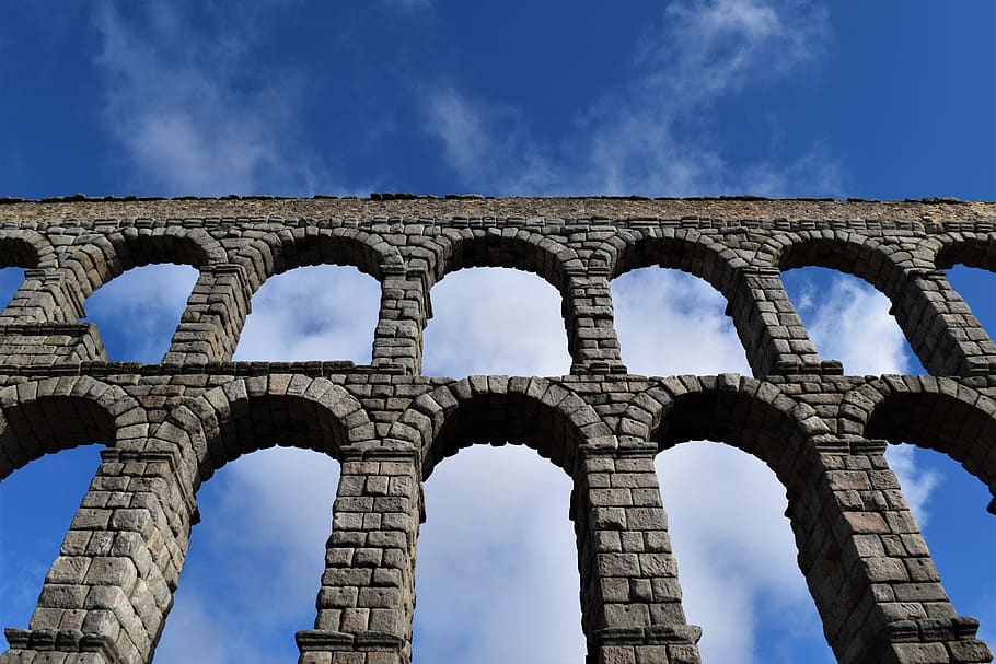 aqueduct, roman, roman architecture, blue sky, symmetrical
