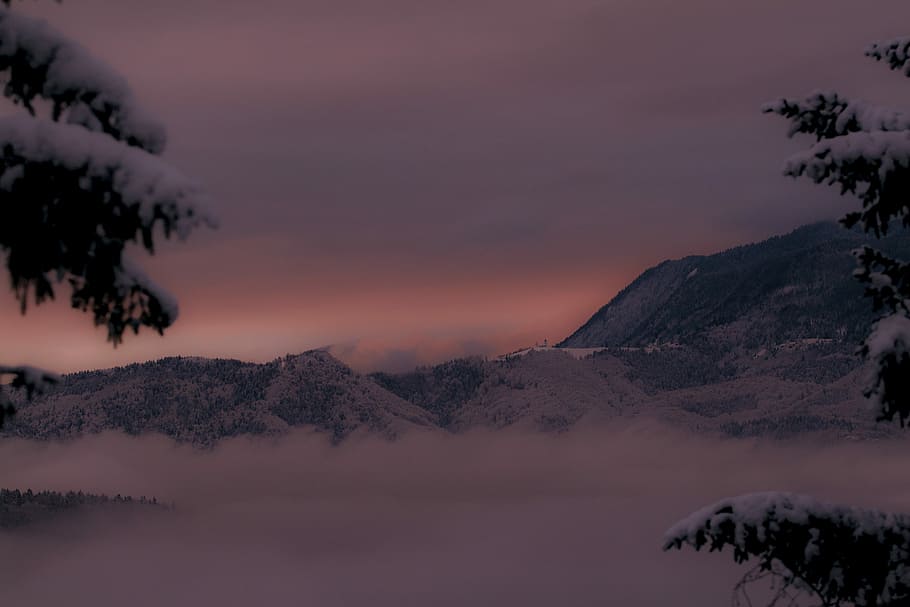 snowcovered mountain at daytime, snow covered mountain photo HD wallpaper