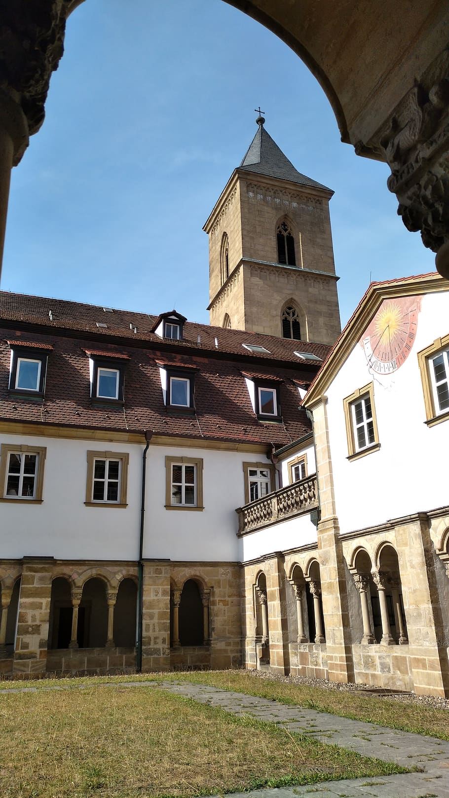 carmelite monastery, bamberg, religious, courtyard, sundial, HD wallpaper