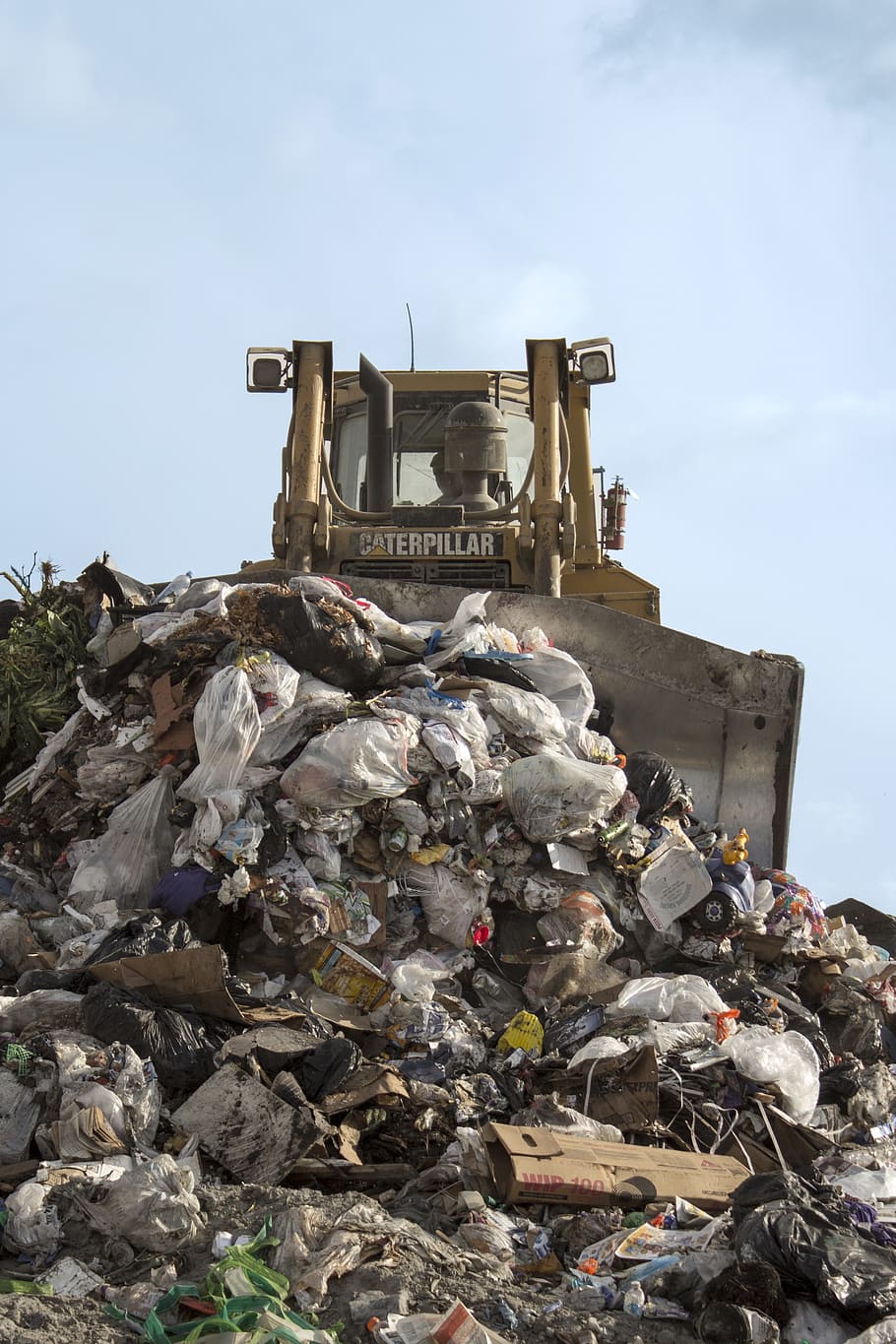 landfill, bulldozer, garbage, dump, trash, recycling, rubbish, HD wallpaper