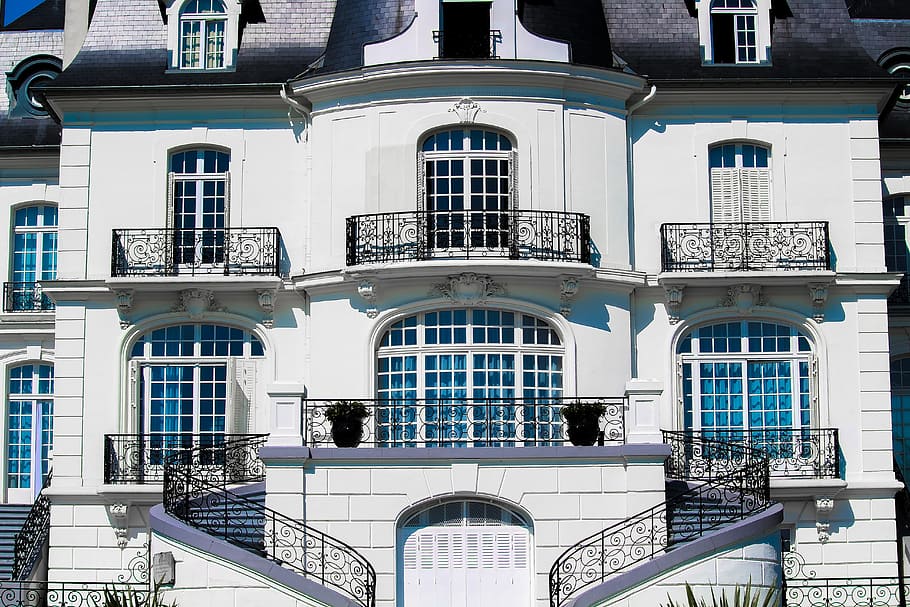white concrete building, apartment, architecture, balcony, city HD wallpaper