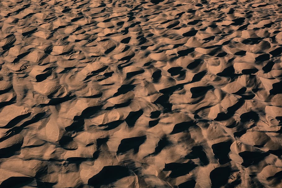 photo of brown soil, desert at daytime, sand, full frame, backgrounds HD wallpaper