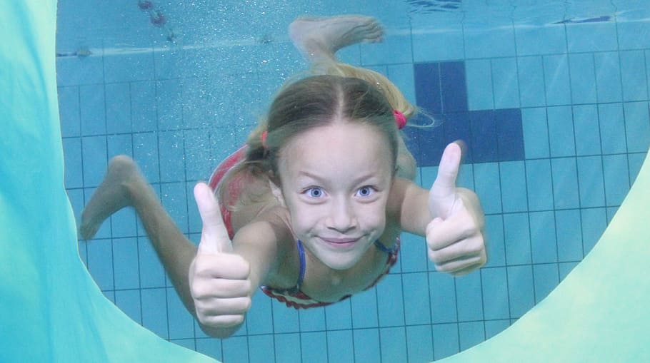 girl doing thumbs up, pool, swim, dive, swimming pool, blue HD wallpaper