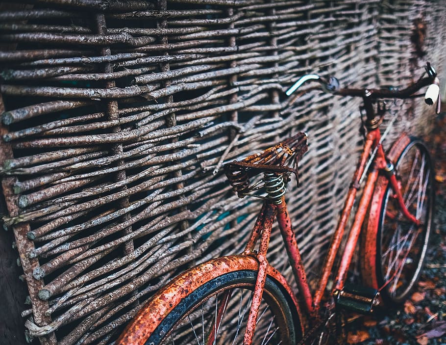 photo of red city bike, rustic, bicycle, retro, old, vintage HD wallpaper