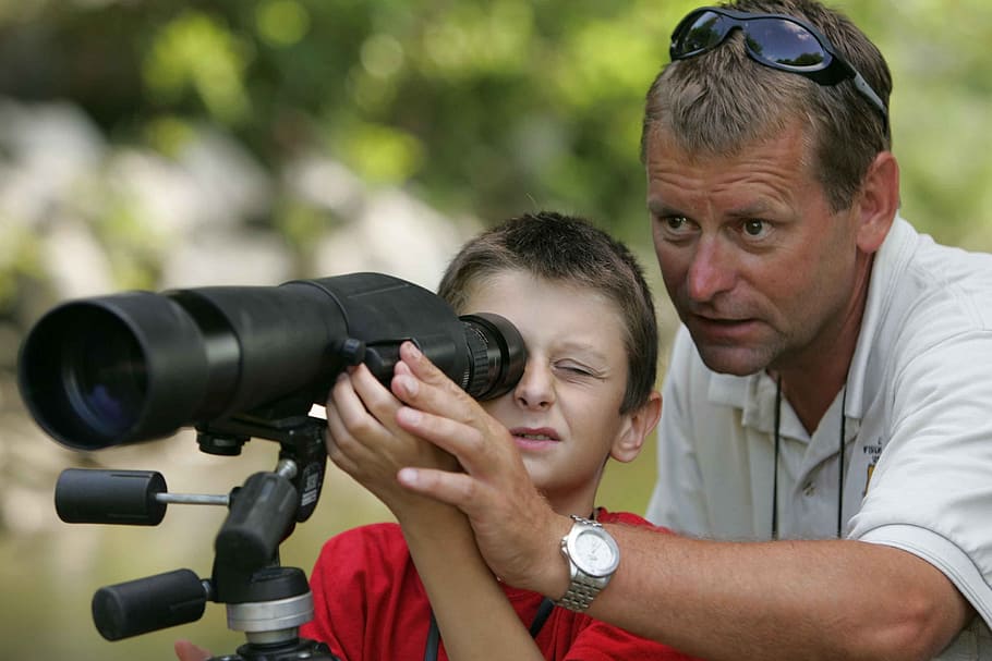 man and boy using telescope, look, closer, spotting, focus HD wallpaper