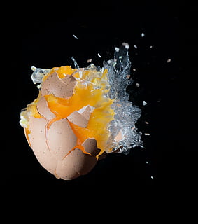 macro photography of cracked egg, shot, explosion, food, yellow HD wallpaper