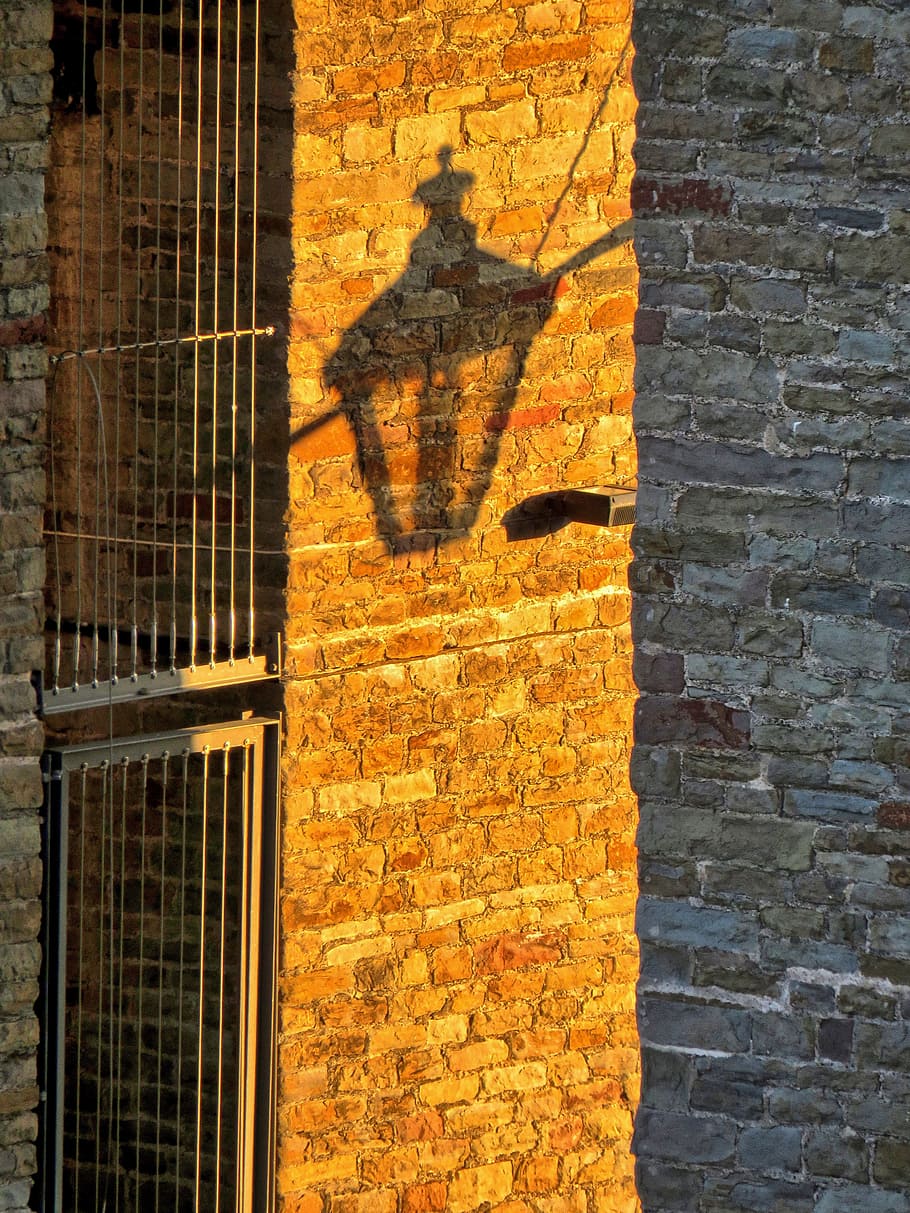 shadow, replacement lamp, lantern, lamppost, brick, lake dusia HD wallpaper