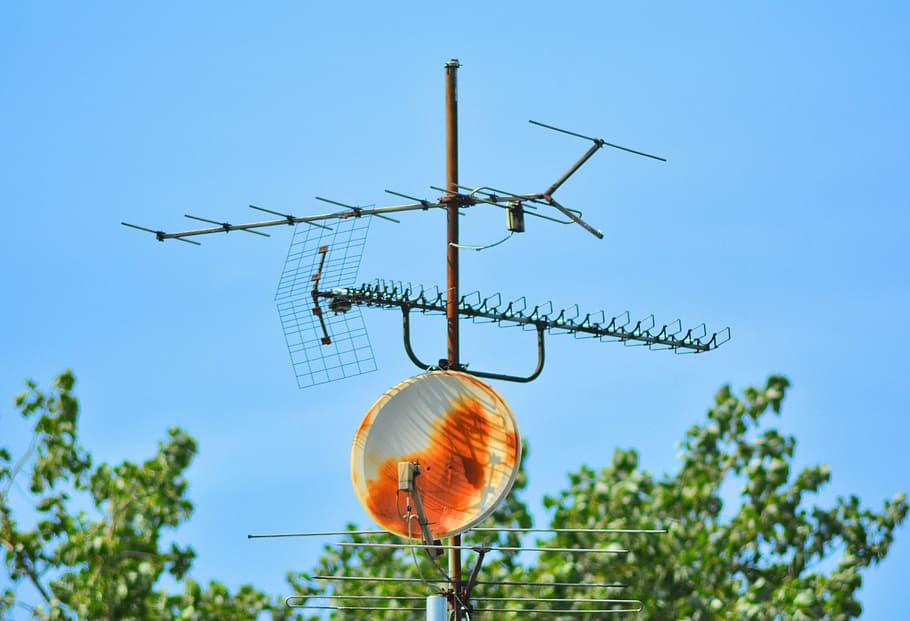antenna during daytime, tv antenna, sat, satellite tv, satellite reception