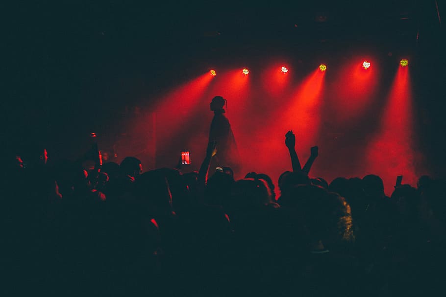 silhouette of people at the concert, untitled, red, light, crowd HD wallpaper