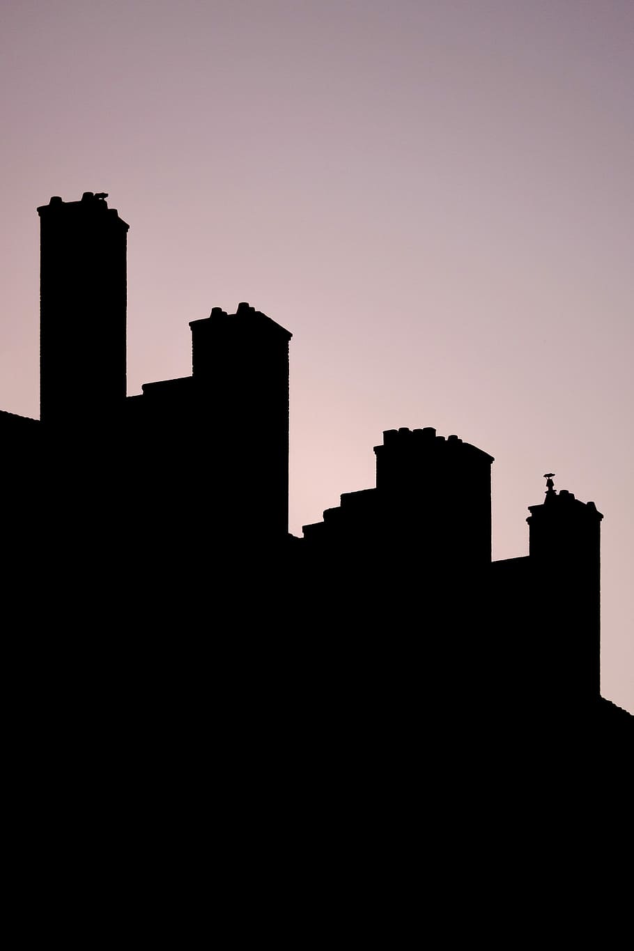 silhouette of chimneys, silhouette of buildings under gray skies, HD wallpaper