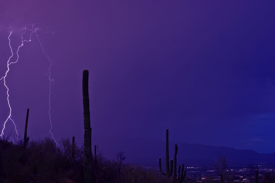 lightning striking on land, desert, landscape, sky, clouds HD wallpaper