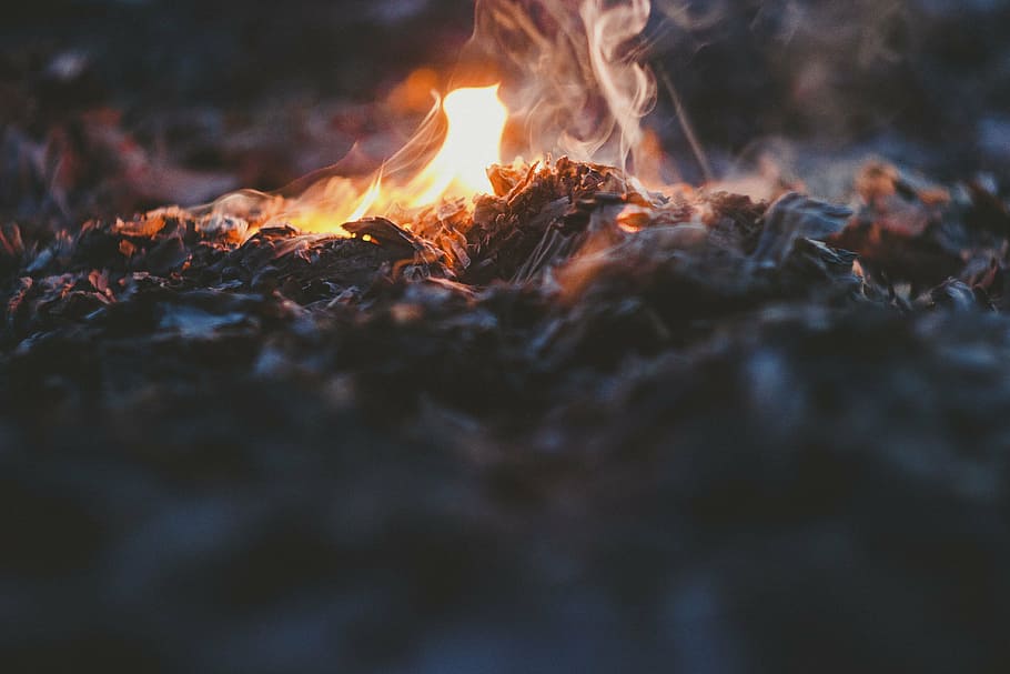 fire, outdoor, camp, smoke, ash, spark, fire - Natural Phenomenon, HD wallpaper