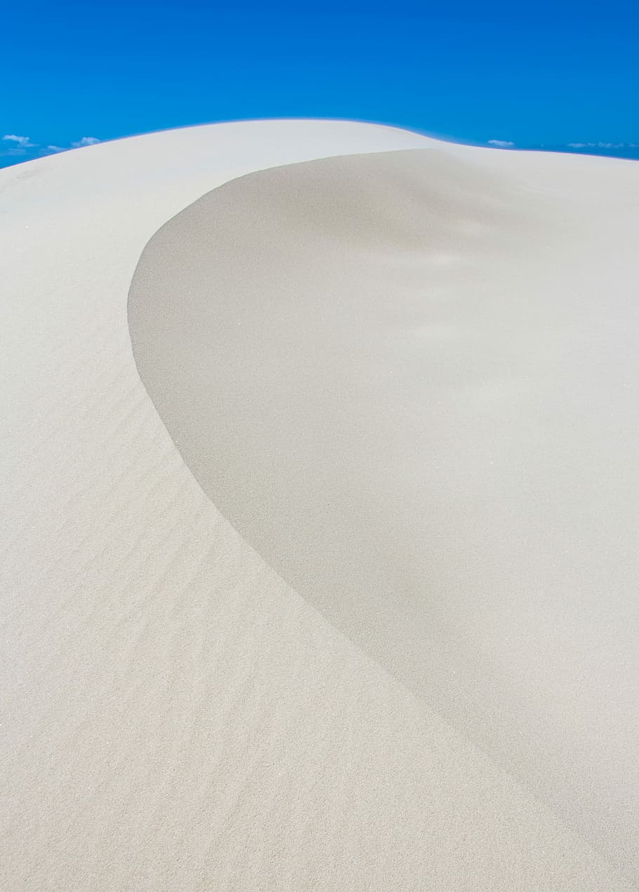 brown sand under clear blue sky at daytime, dune, line, abstract HD wallpaper