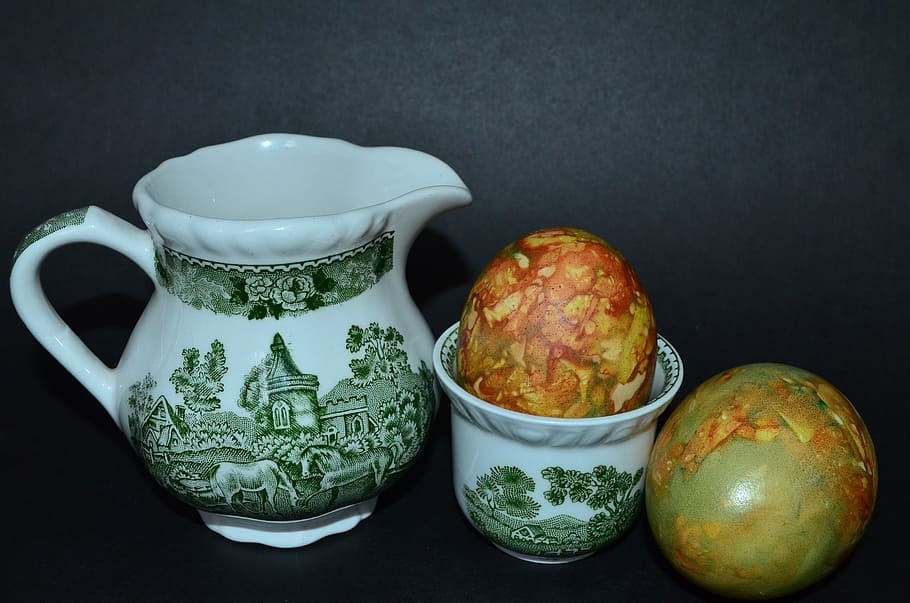 eggs, painted eggs, black, tableware, milkman, porcelain, green HD wallpaper
