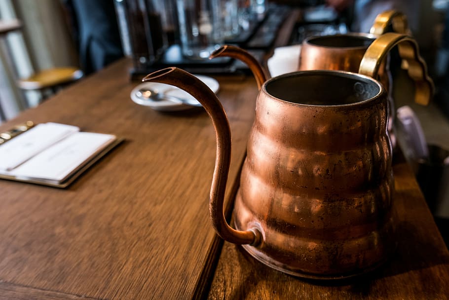 brown copper-colored teapot, copper pot, desk, kitchenware HD wallpaper