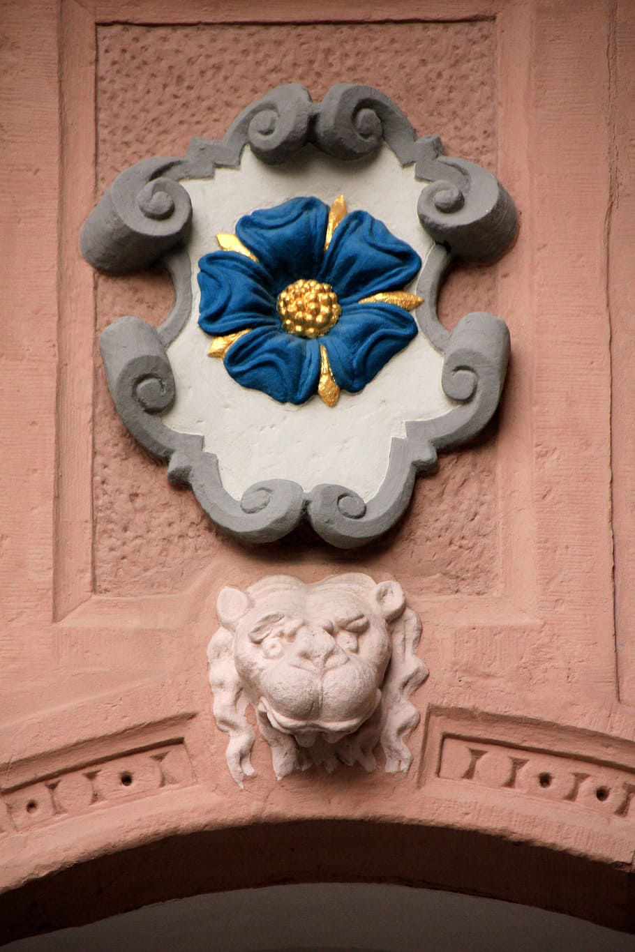 Building, Decor, rose, lippe rose, blue, home, ornate, close-up, HD wallpaper