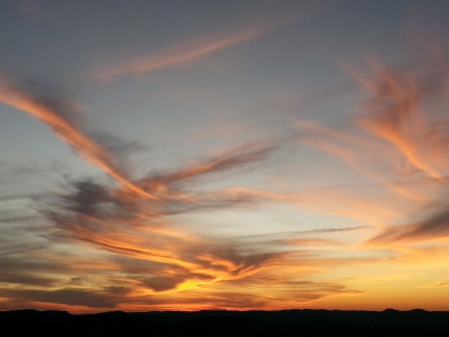 orange and blue cloudy sky, calm sky during golden hour, clouds HD wallpaper