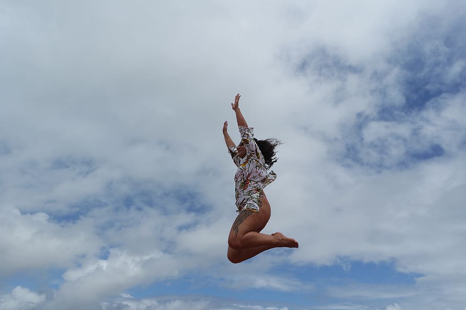 blue sky, cloud, jump, nature, landscape, clouds, wind, sol HD wallpaper