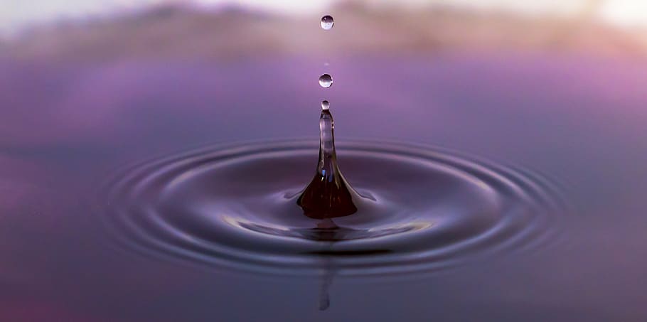 time-lapse photography of water drop, drop of water, droplets