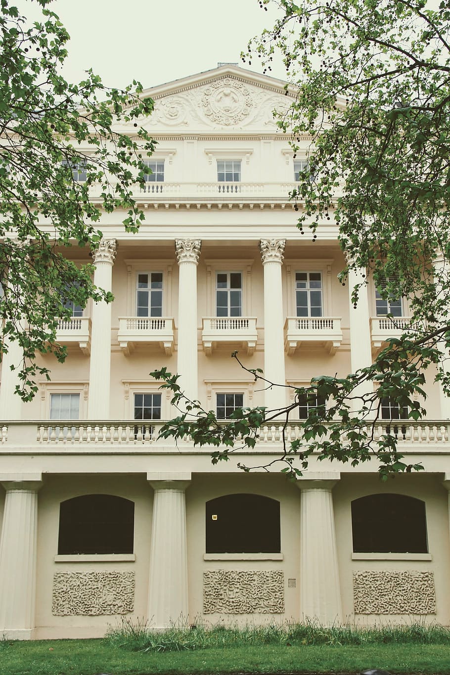 facade, tree, image, building, architecture, home, house facade HD wallpaper