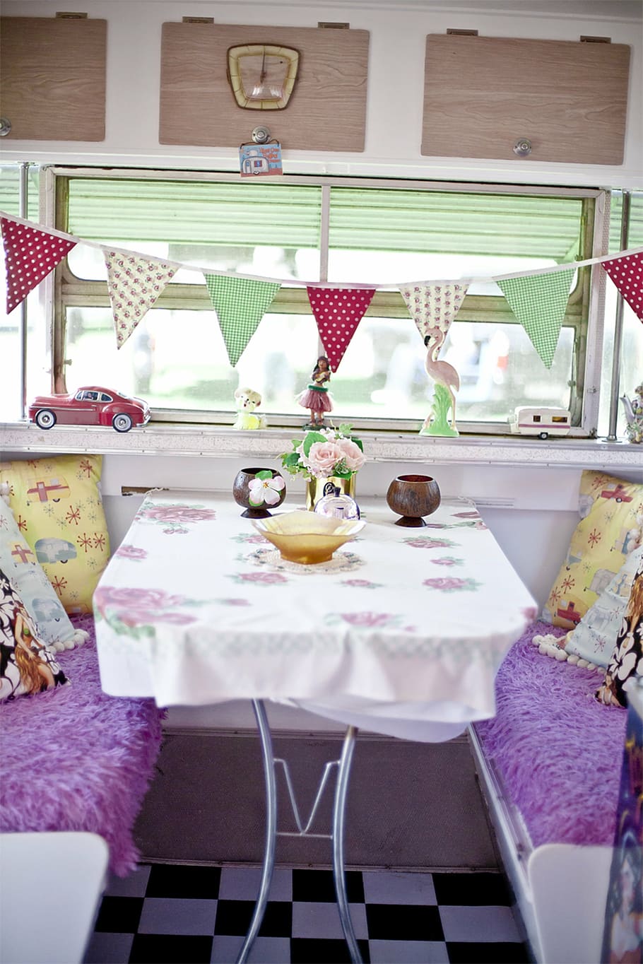 white and red floral table cloth, mobile home, caravan, rv HD wallpaper