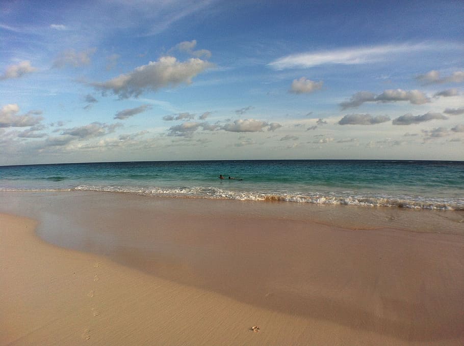 seashore under white cloudy sky, bermuda, ocean, beach, seascape, HD wallpaper
