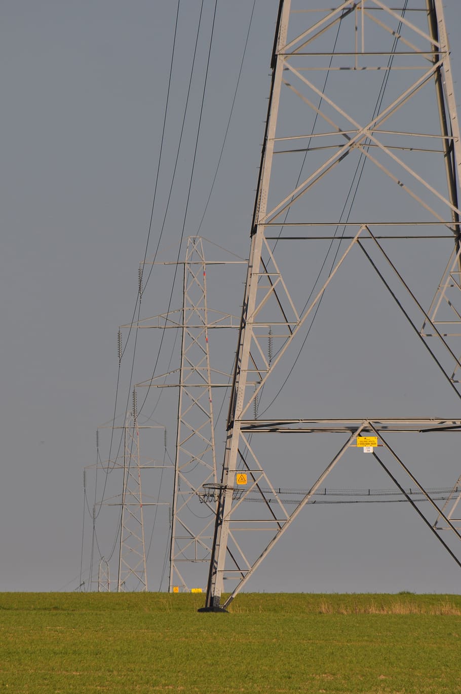 electricity pylon, field, power, sky, energy, voltage, tower, HD wallpaper