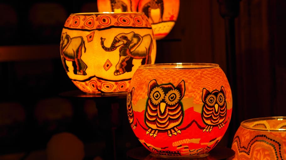 several lighted orange decorative lamps closeup photography HD wallpaper