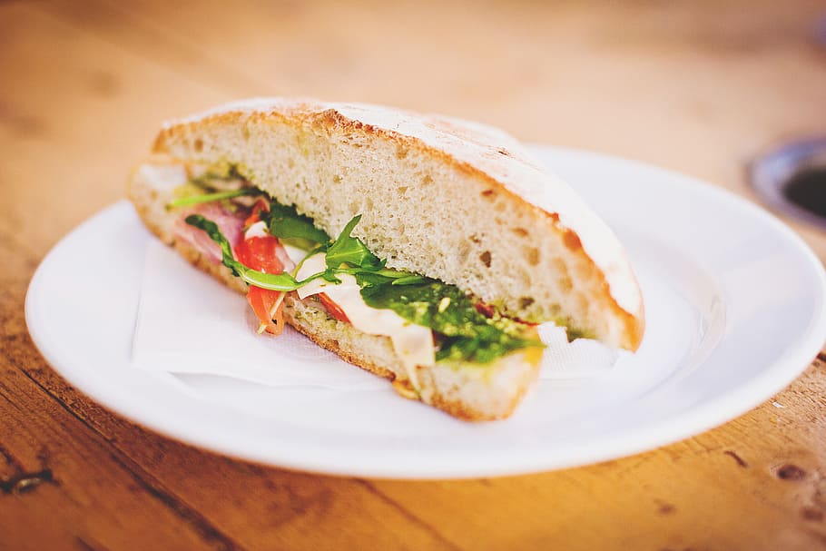 sandwich on ceramic plate, food, drinks, bread, breakfast, ham HD wallpaper