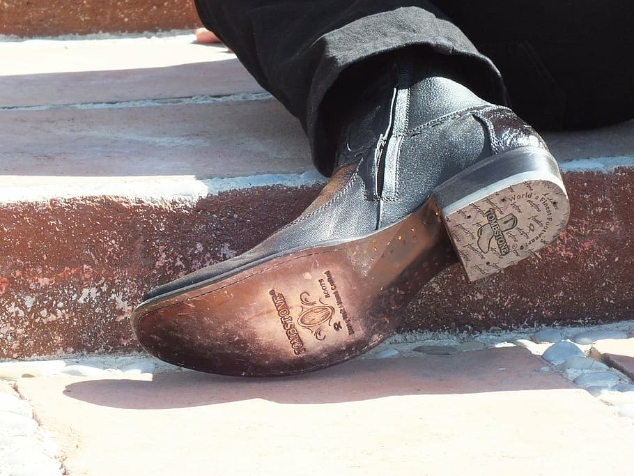 boot, sole, man, sunlight, day, shoe, shadow, text, human body part HD wallpaper