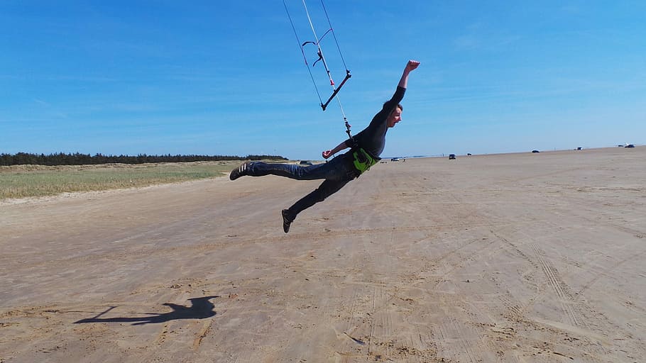 Kiting, Fly, Take Off, Fun, Jump, gravitation, mid-air, day HD wallpaper