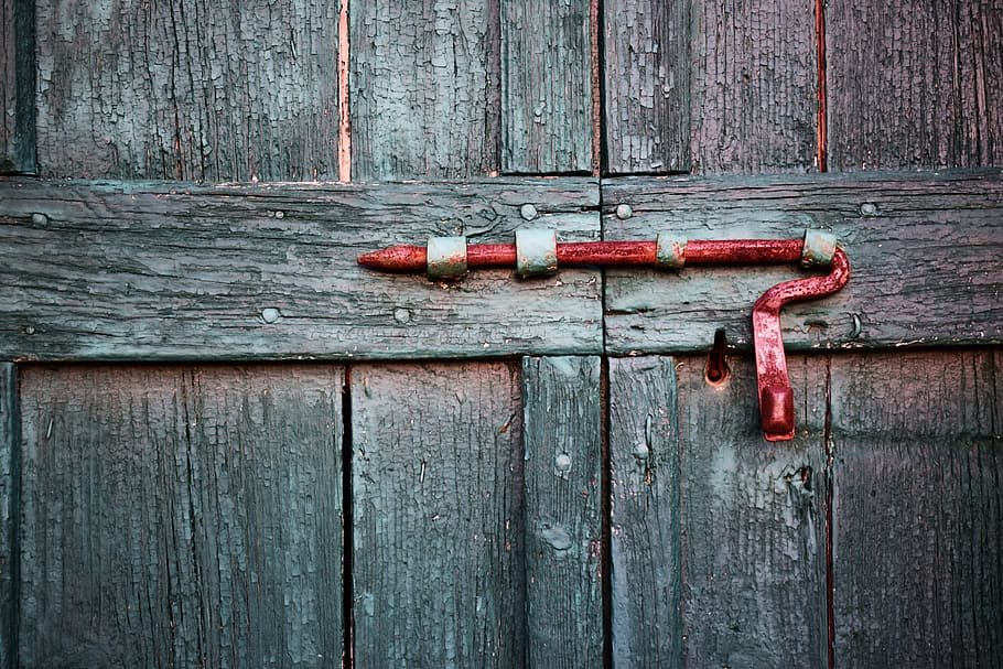 beige wooden door with red lock, close-up photo of brown wooden doors HD wallpaper