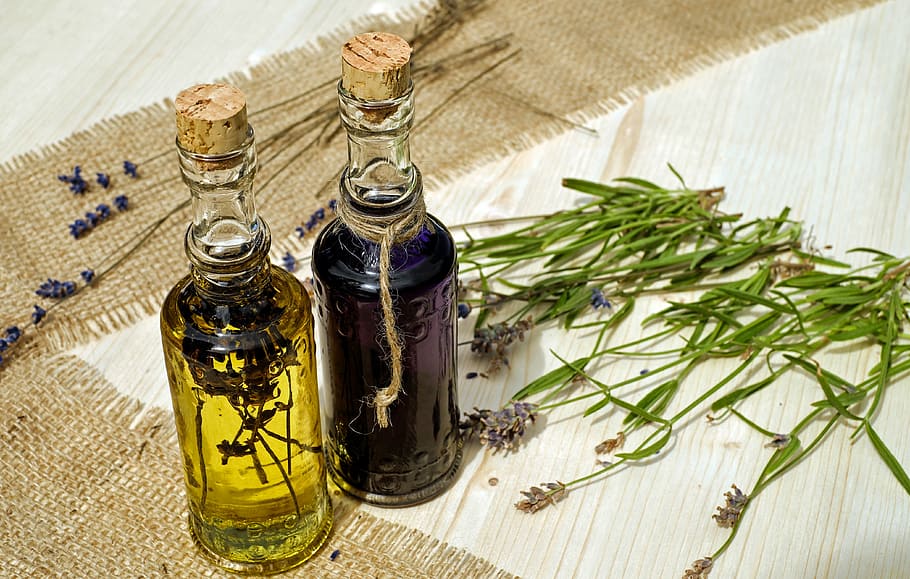 clear glass bottle container on white wooden table, bath oil, HD wallpaper