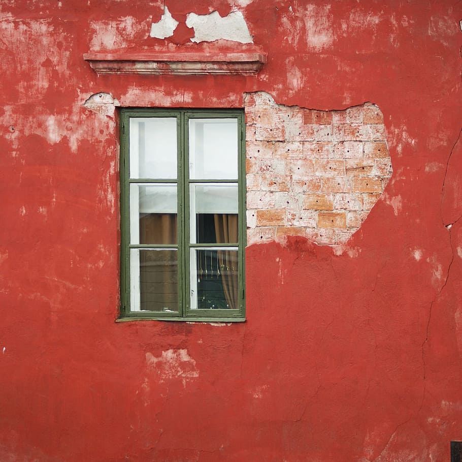 green wooden sash window, red, city, old, red house, old building HD wallpaper