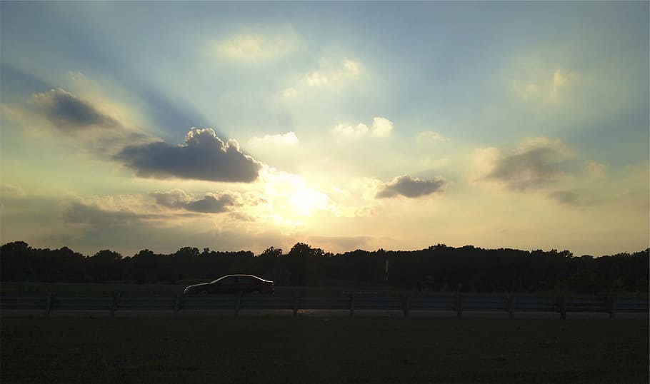 sunset, sky, clouds, highway, cars, cloud - sky, nature, beauty in nature HD wallpaper