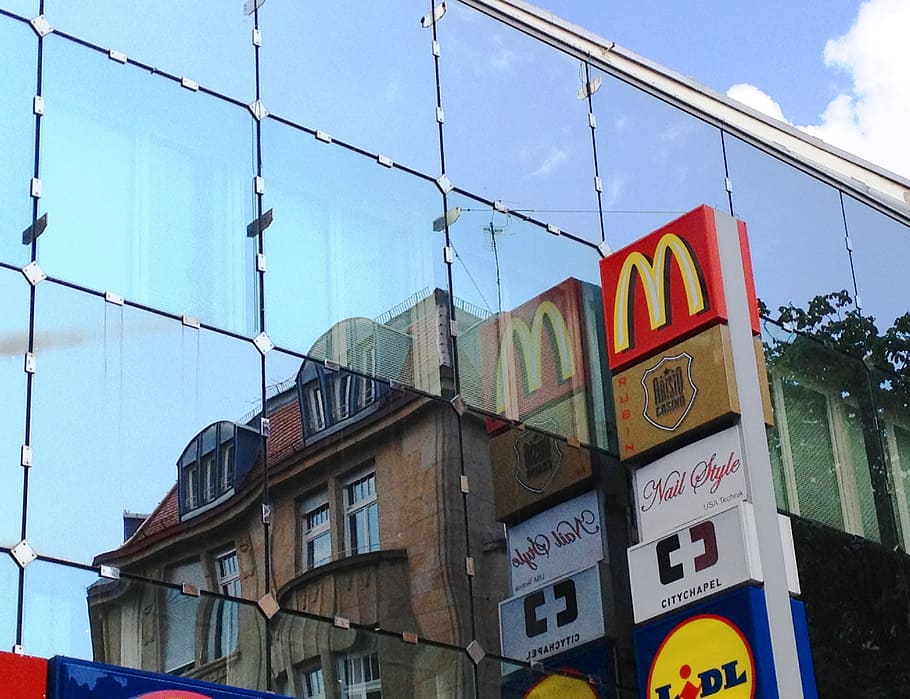 building, reflections, homes, city, stuttgart, architecture HD wallpaper