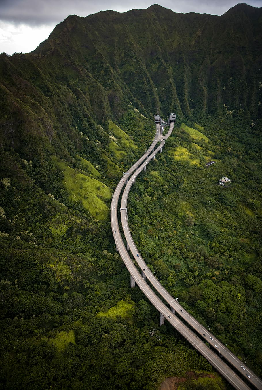 highway leading to mountain, aerial view of road going to mountain during dyatime HD wallpaper