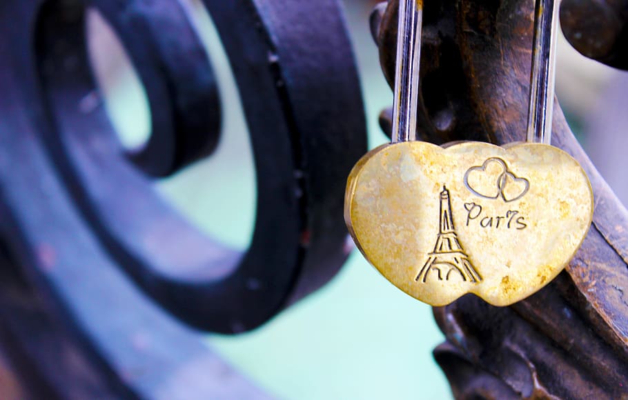 Paris, Locker, Love, Bridge, France, romance, valentine, heart HD wallpaper