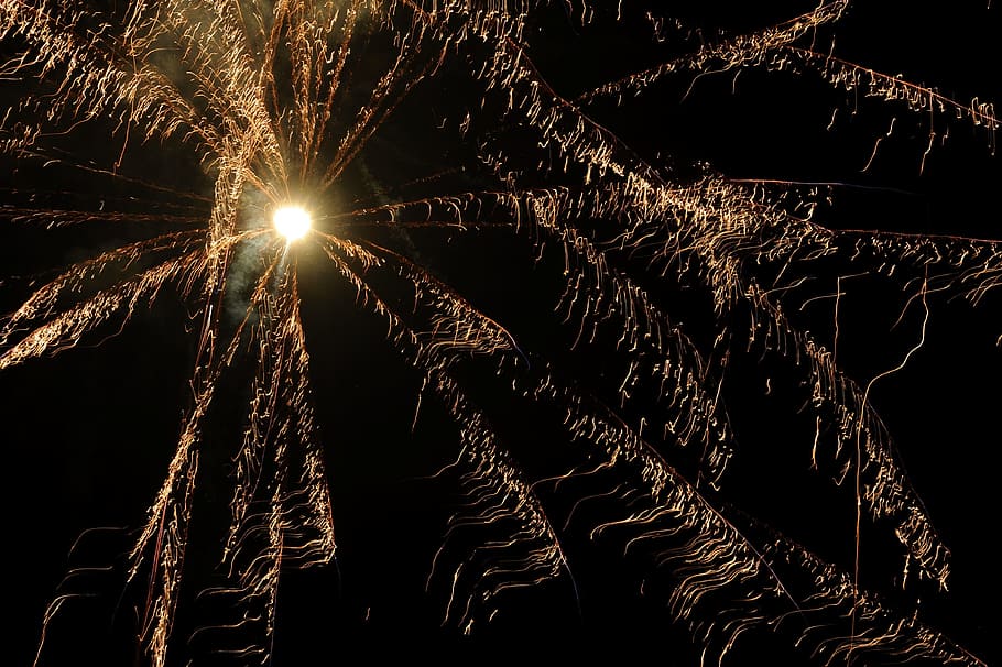 fireworks, light, heaven, dark, the feast of the, new year HD wallpaper