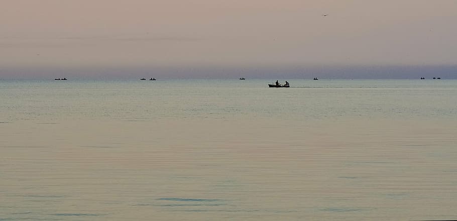 evening, horizon, sea, sunset, sky, landscape, boat, water HD wallpaper