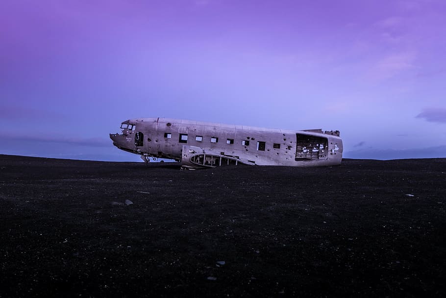 grey aircraft on ground, white, wrecked, passenger, plane, airplane HD wallpaper